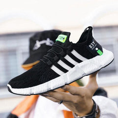 Men's Breathable Mesh Sports Shoes with Flying Weave Upper