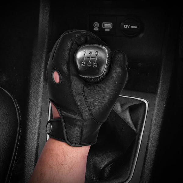 Leather Dark Knight Gloves - Full Finger Design (Black)